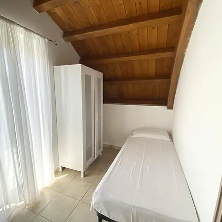 Isca Calabretta M29 Appartamento