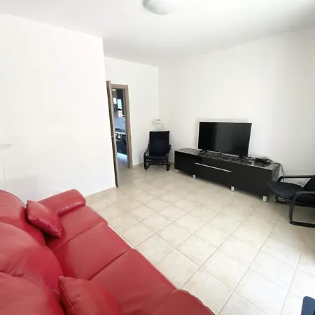 Isca Calabretta M29 Apartamento *