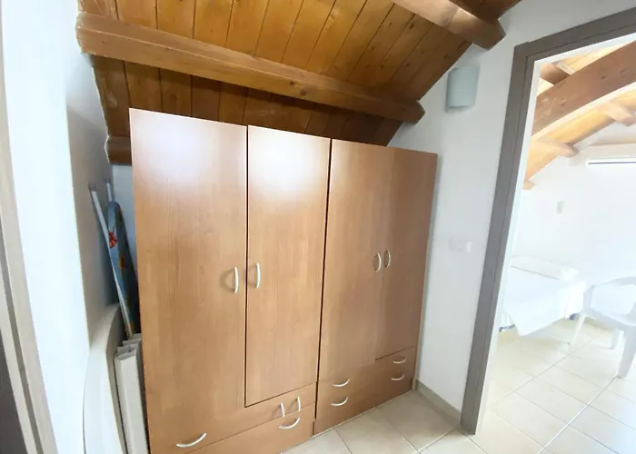 公寓 Isca Calabretta M29 *