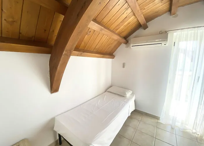 Isca Calabretta M29 * Isca sullo Ionio